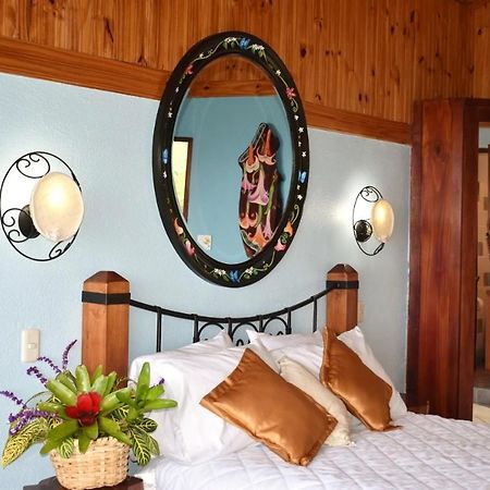 Guayabo Lodge Santa Cruz  Exterior photo