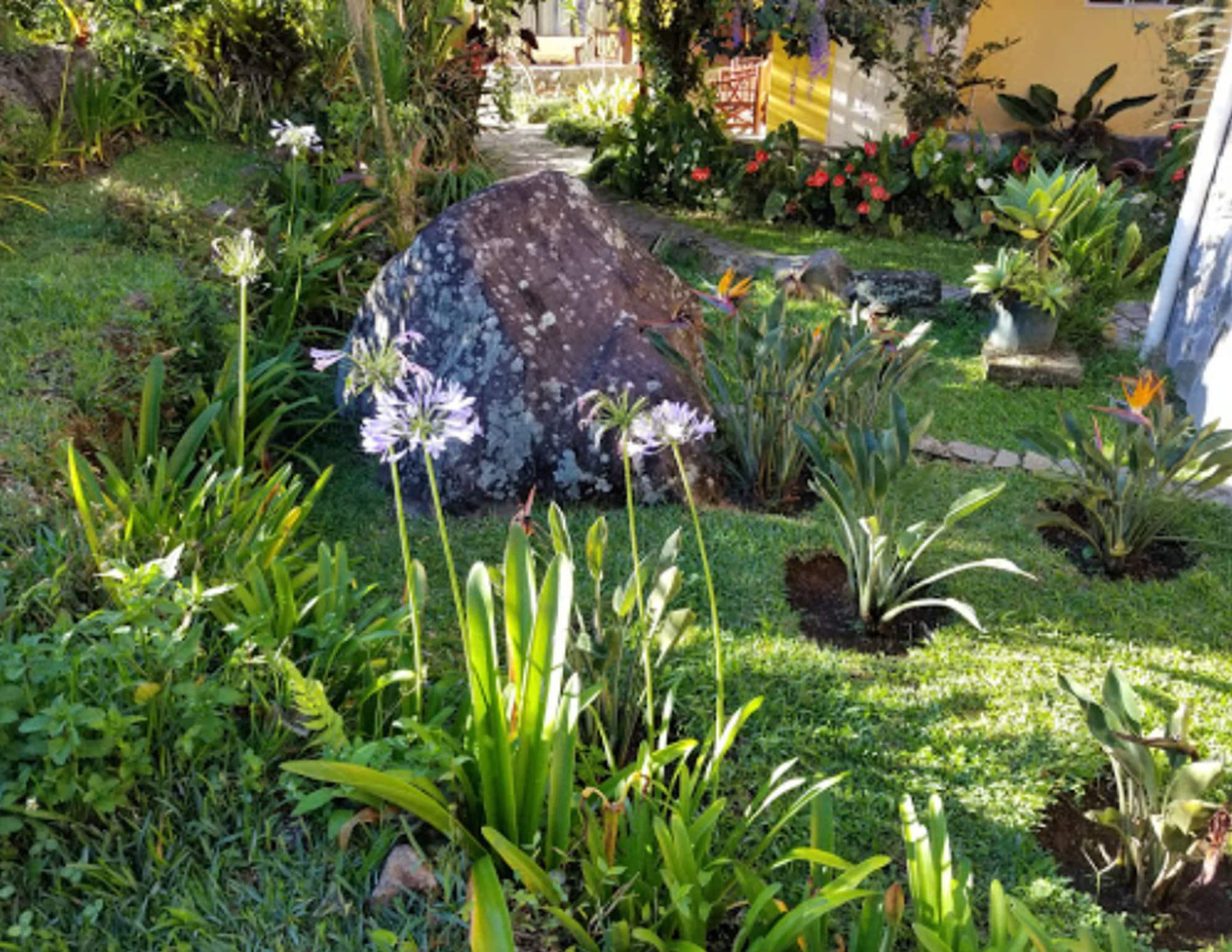 Guayabo Lodge Santa Cruz  Exterior photo