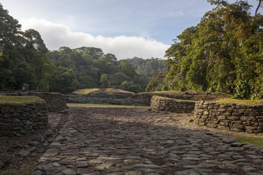 Guayabo Lodge Santa Cruz  Exterior photo